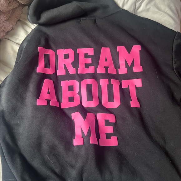 Sweatshirt - Picture 2 of 2